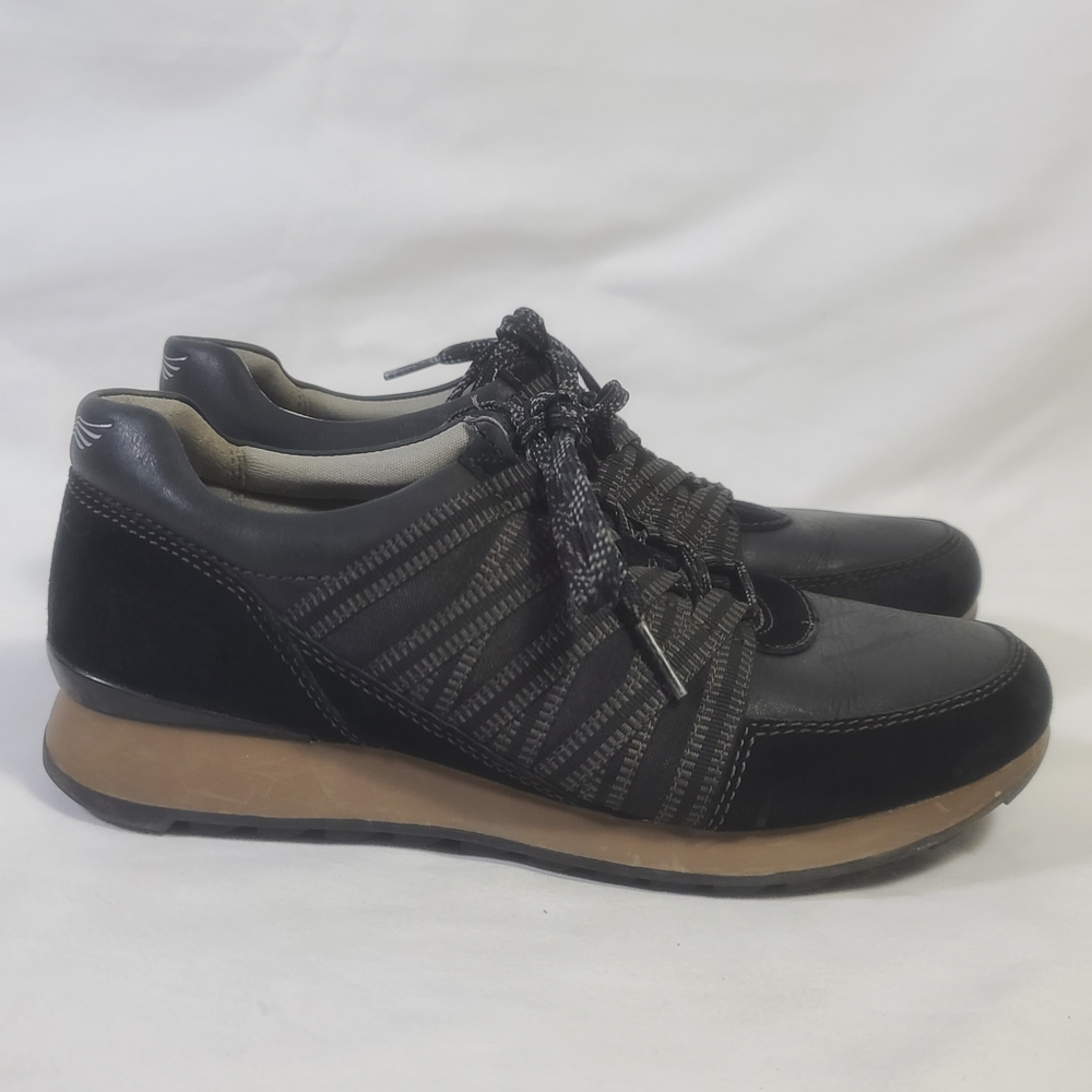 Dansko Gabi Women’s Black Leather Suede Lace Up Sneaker Shoes Size 6.5-7 US